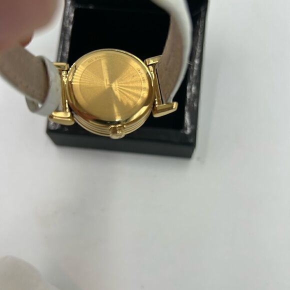 Women’s Salvatore Ferragamo, mother of pearl face watch, made in Italy main image 8